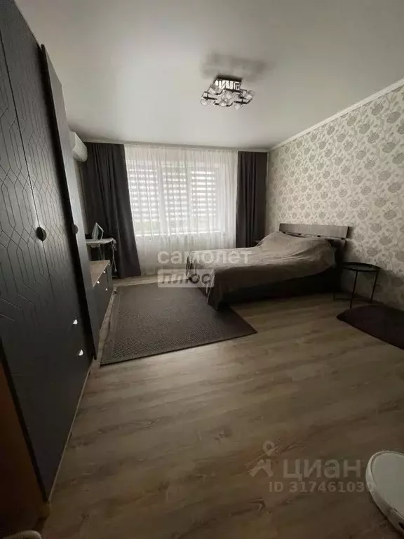 3-к кв. Челябинская область, Челябинск Салютная ул., 23Б (70.4 м) - Фото 1