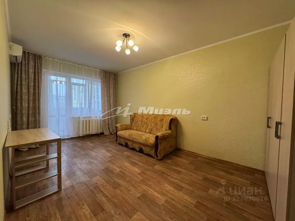 1-к кв. Крым, Симферополь ул. Маршала Жукова, 29 (33.1 м) - Фото 0