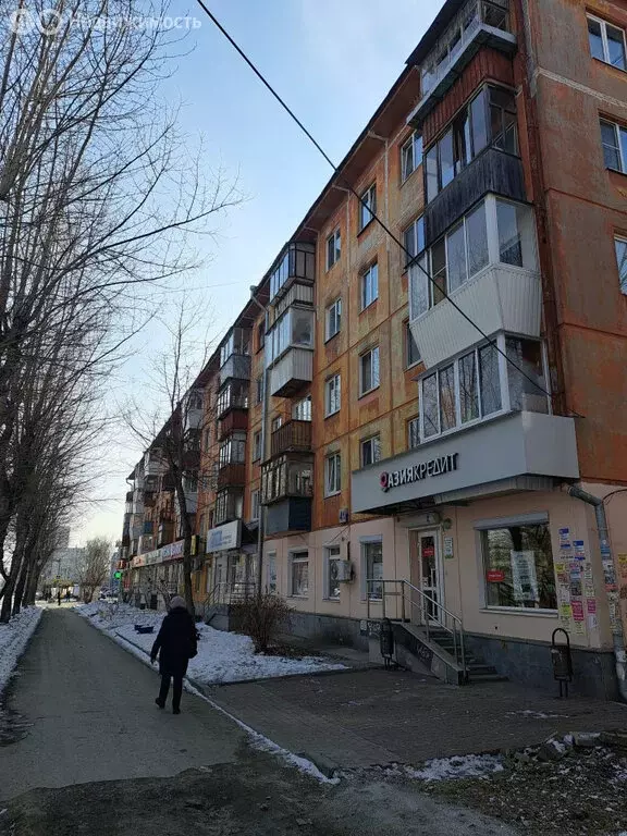 3-комнатная квартира: Екатеринбург, Техническая улица, 41 (58 м) - Фото 0