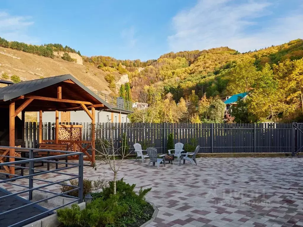 Дом в Ставропольский край, Кисловодск ул. Войкова, 94 (70 м) - Фото 1