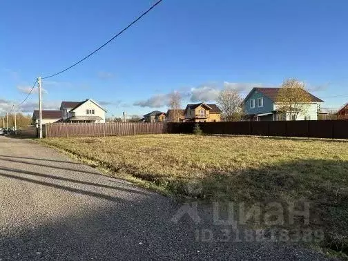 Участок в Московская область, Домодедово городской округ, д. Мансурово ... - Фото 0