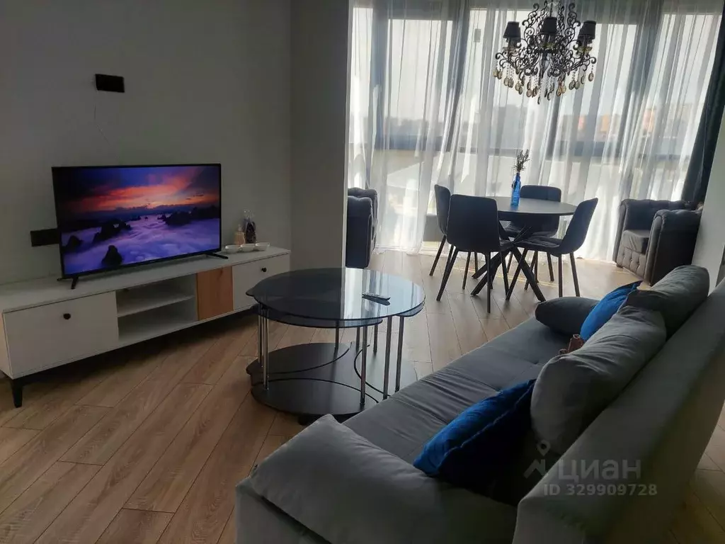 2-к кв. Краснодарский край, Краснодар ул. Имени Дзержинского, 95 (90.0 ... - Фото 1