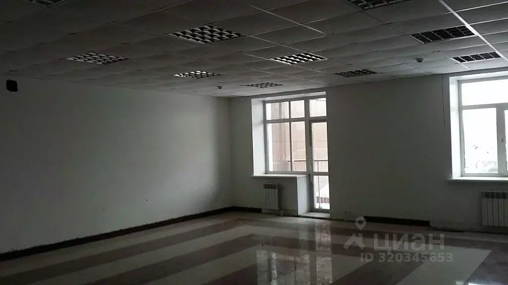 Торговая площадь в Хабаровский край, Хабаровск пер. Пилотов, 10 (169 ... - Фото 1