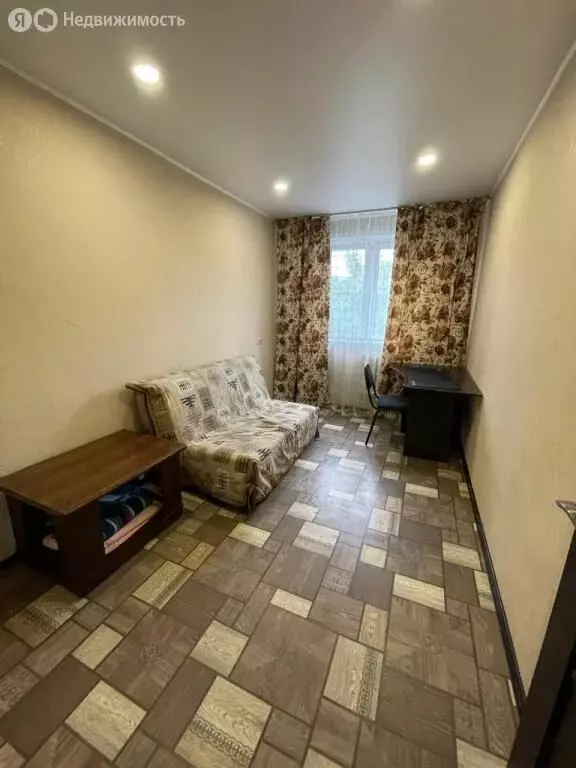 2-комнатная квартира: Новокузнецк, улица Кирова, 88 (41.5 м) - Фото 1