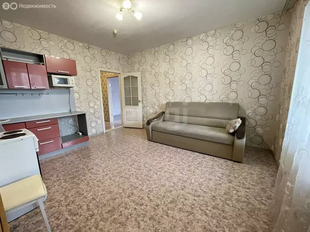 2-комнатная квартира: Барнаул, улица Попова, 150 (45 м) - Фото 1