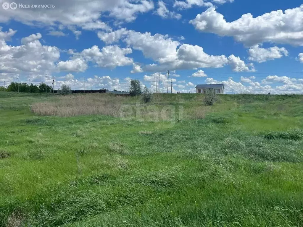 Участок в Энгельсский район, село Красный Яр (15 м) - Фото 0