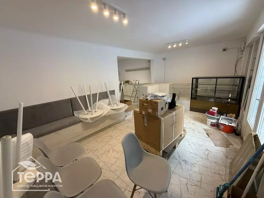 Помещение свободного назначения в Крым, Евпатория просп. Победы, 63Б ... - Фото 1