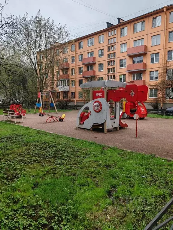 Комната Санкт-Петербург ул. Замшина, 26 (29.8 м) - Фото 1