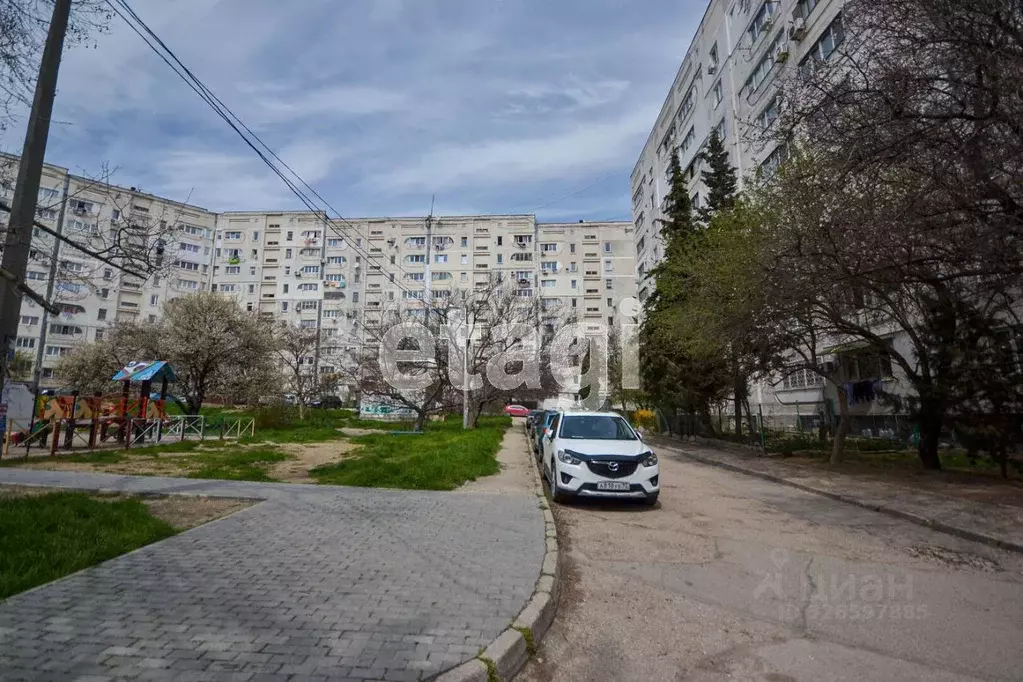 3-к кв. Севастополь ул. Бориса Михайлова, 1 (67.1 м) - Фото 1