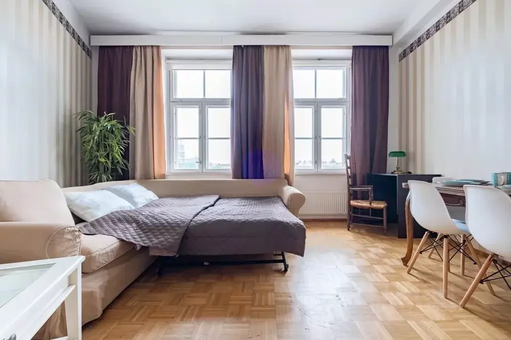 1-к кв. Санкт-Петербург наб. Реки Мойки, 11 (50.0 м) - Фото 0