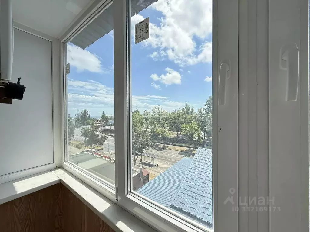 2-к кв. Крым, Керчь ул. Маршала Еременко, 43 (42.9 м) - Фото 2