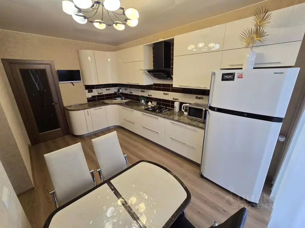 2-к кв. Рязанская область, Рязань Вокзальная ул., 51А (71.5 м) - Фото 1