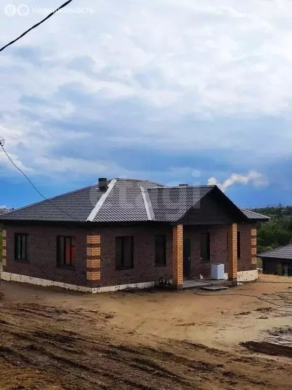 Дом в Амурская область, городской округ Благовещенск, посёлок ... - Фото 0