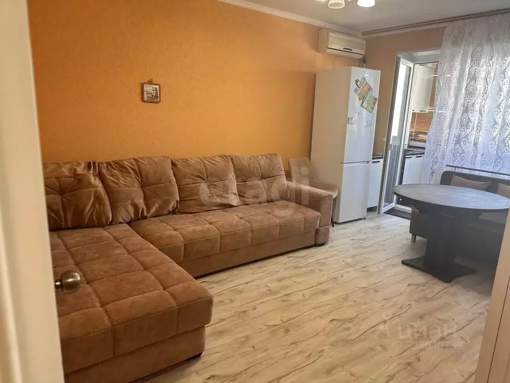 2-к кв. Крым, Щелкино Ленинский район, 88 (51.7 м) - Фото 1