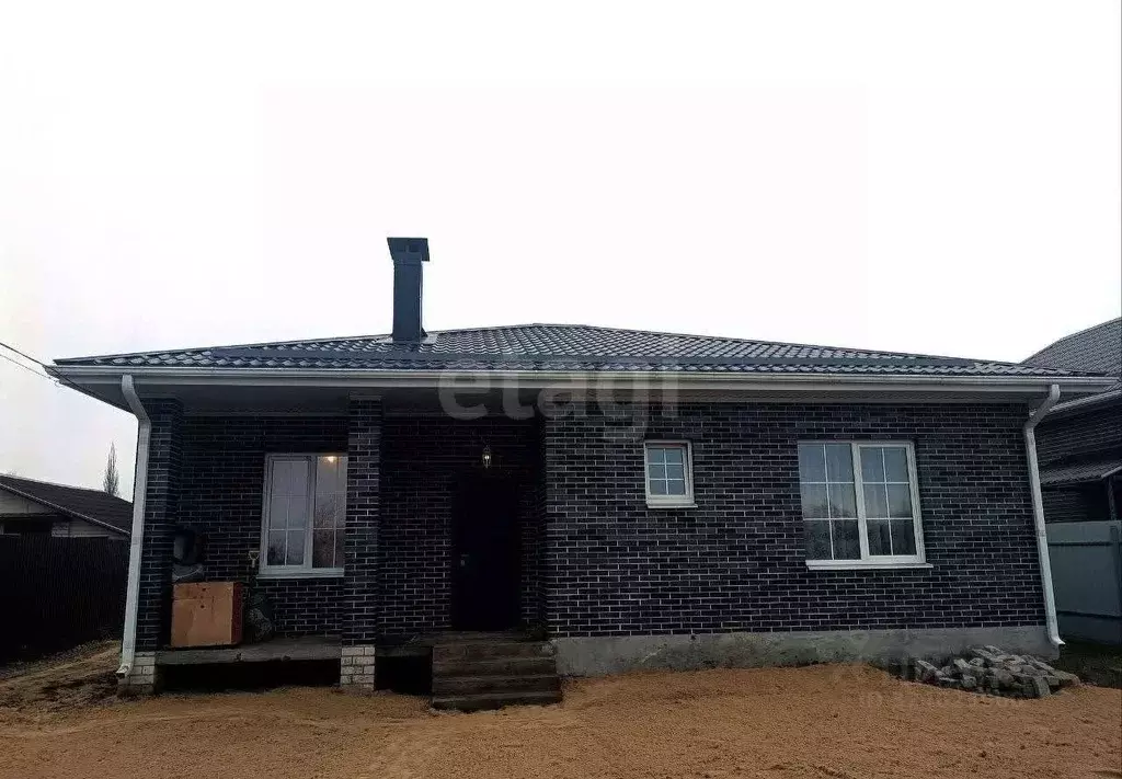 Дом в Воронежская область, с. Новая Усмань пер. Первомайский, 5 (110 ... - Фото 1