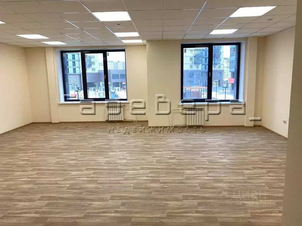 Помещение свободного назначения в Красноярский край, Красноярск ул. ... - Фото 2