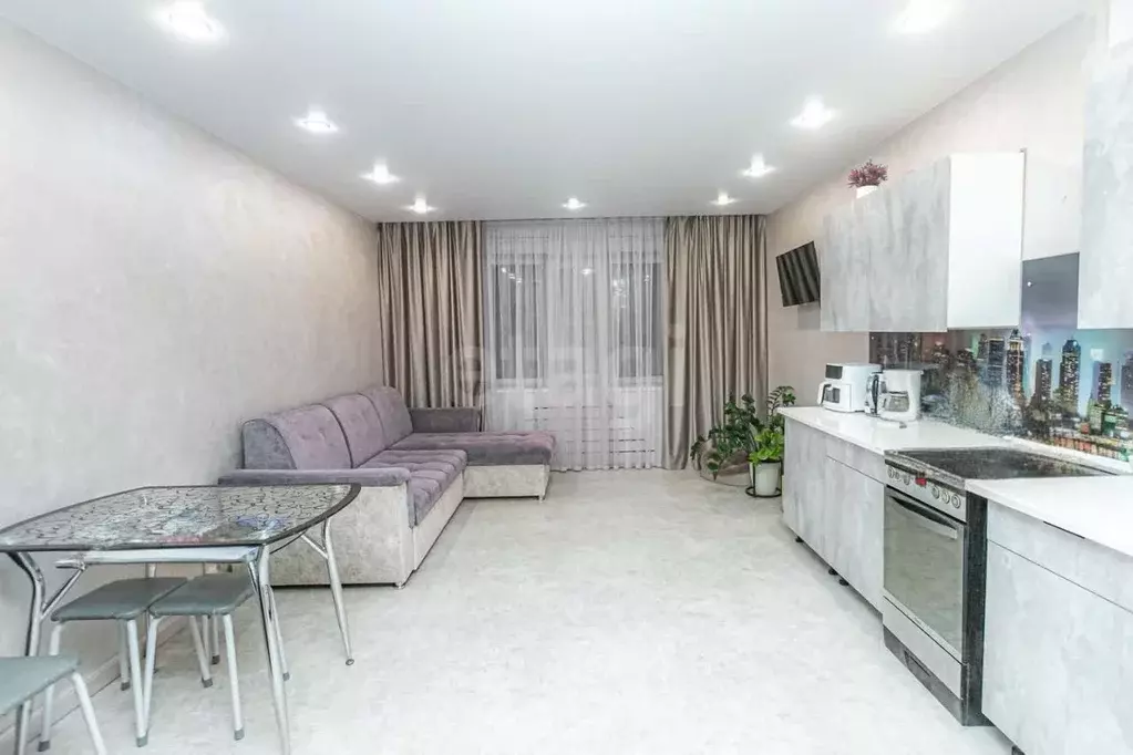 2-к кв. Новосибирская область, Бердск Северный мкр, 6 (72.5 м) - Фото 1