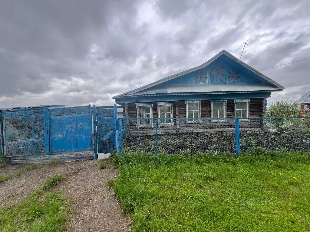 Дом в Башкортостан, Мечетлинский район, с. Большеустьикинское ... - Фото 1