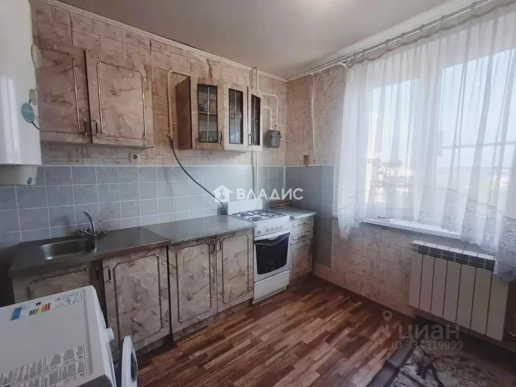 1-к кв. Белгородская область, Белгород ул. Есенина, 28 (33.9 м) - Фото 2