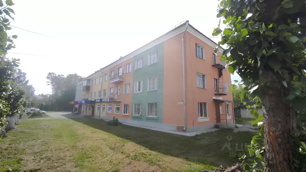 Комната Свердловская область, Среднеуральск ул. Калинина, 10 (9.4 м) - Фото 1