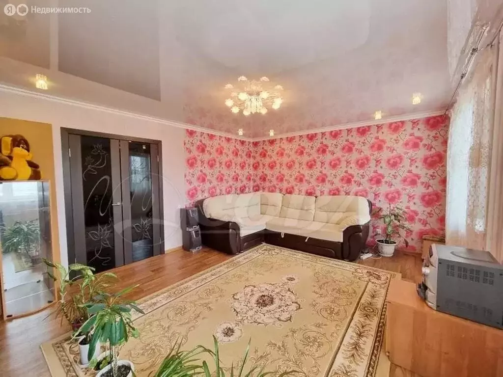 2-комнатная квартира: Тюмень, улица Пермякова, 83к2 (63 м) - Фото 1