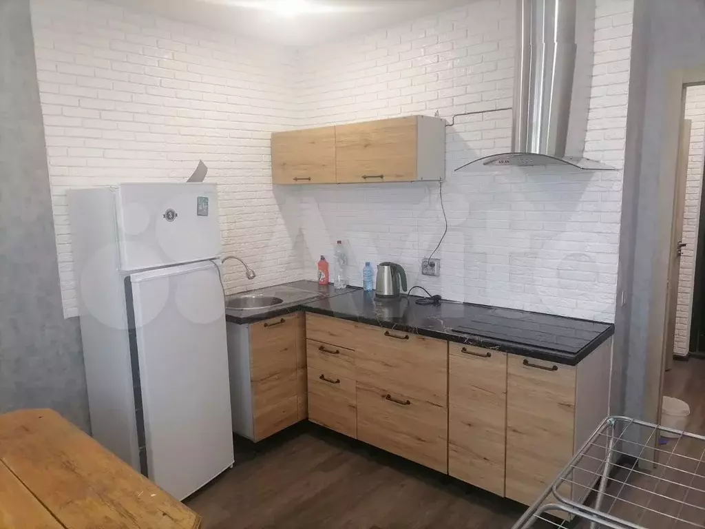 1-к. квартира, 32 м, 3/17 эт. - Фото 0