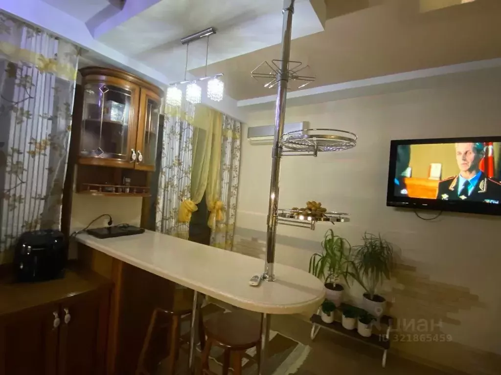 3-к кв. Курганская область, Курган ул. Сухэ-Батора, 6А (229.5 м) - Фото 2