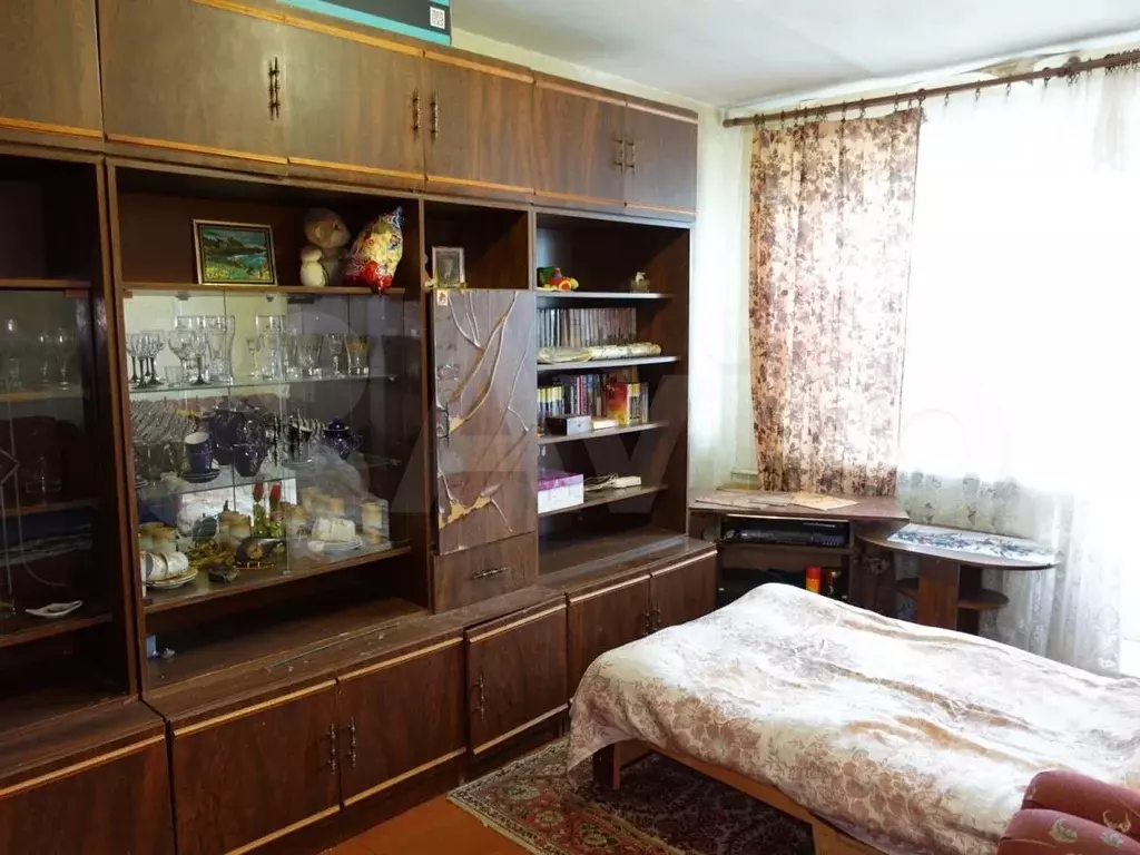 1-к. квартира, 31,7 м, 4/4 эт. - Фото 1