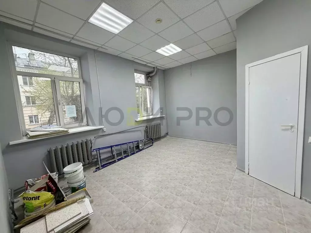 Торговая площадь в Коми, Сыктывкар ул. Орджоникидзе, 17 (22 м) - Фото 2