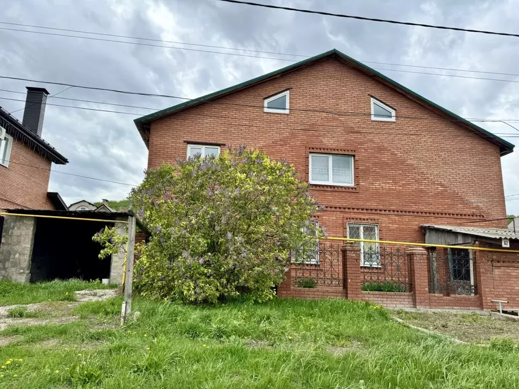 Дом в Самарская область, Жигулевск Майская ул., 62 (200 м) - Фото 0