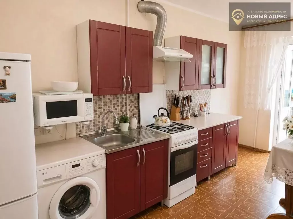 3-к кв. Краснодарский край, Крымск Таманская ул., 11 (59.3 м) - Фото 1