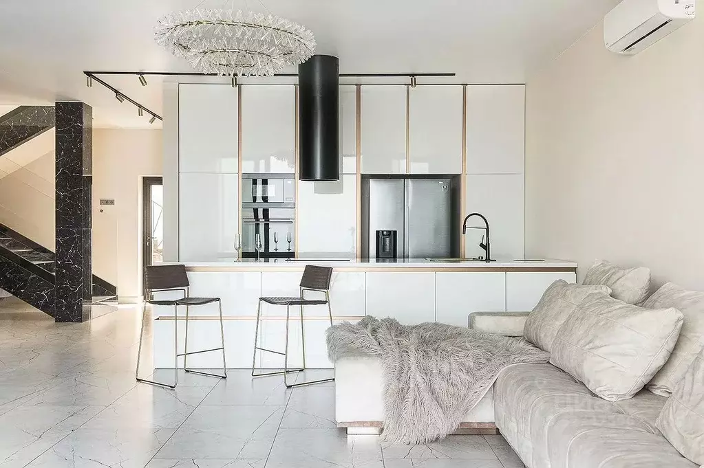 Дом в Краснодарский край, Сочи Благодатная ул., 55 (235 м) - Фото 1