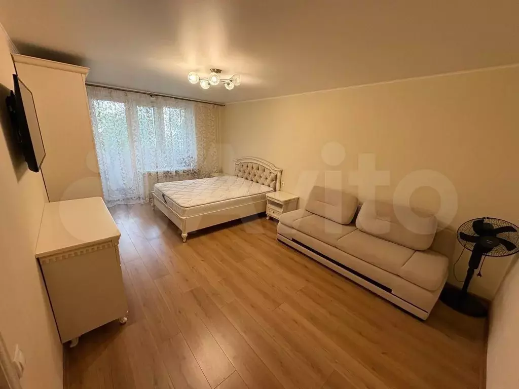 1-к. квартира, 32,9 м, 6/9 эт. - Фото 0