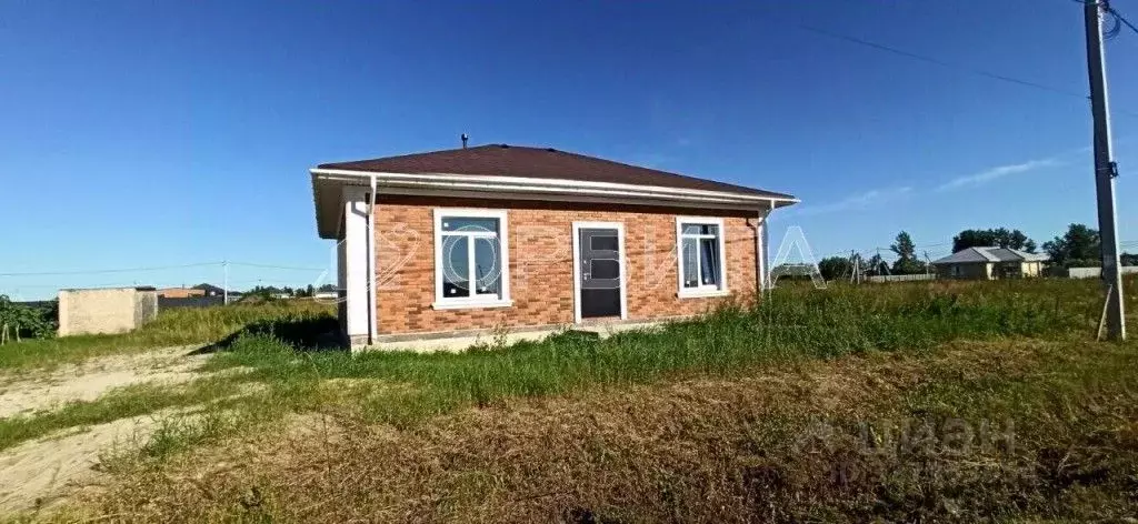 Дом в Тюменская область, Тюменский муниципальный округ, с. Чикча, ... - Фото 1