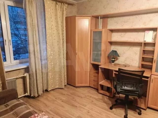 Комната 20м в 3-к., 2/5эт. - Фото 0