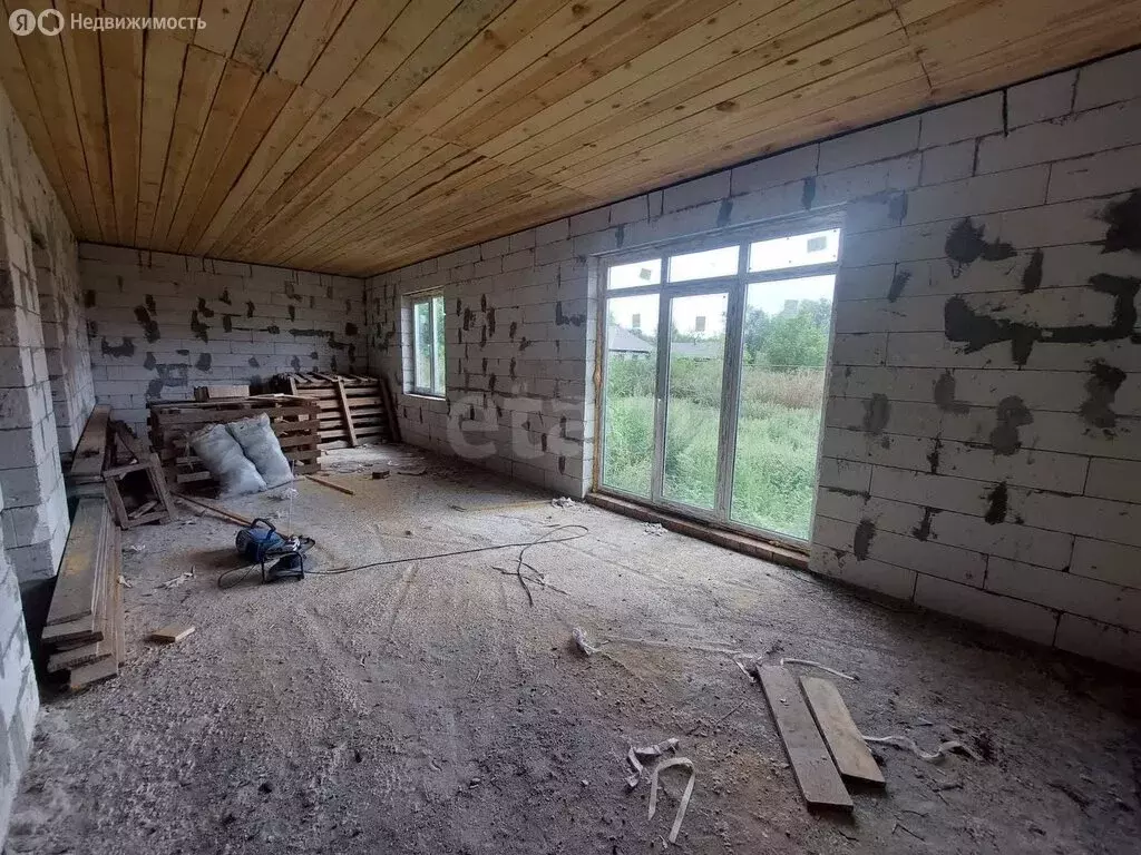 Участок в Приволжское, Набережная улица (7.03 м) - Фото 1