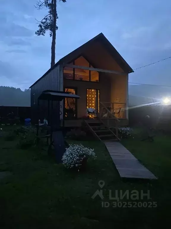 Дом в Алтай, Чемальский район, с. Чепош Родниковая ул., 42 (36 м) - Фото 0