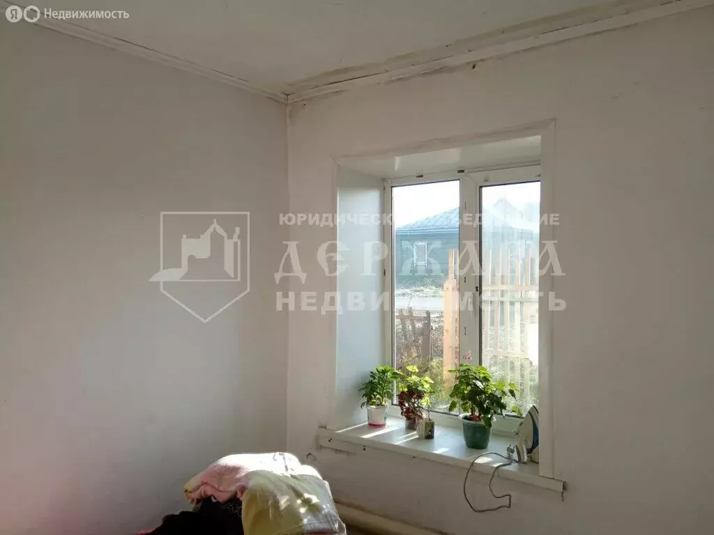 3-комнатная квартира: Топки, Красноармейская улица, 82 (41 м) - Фото 1