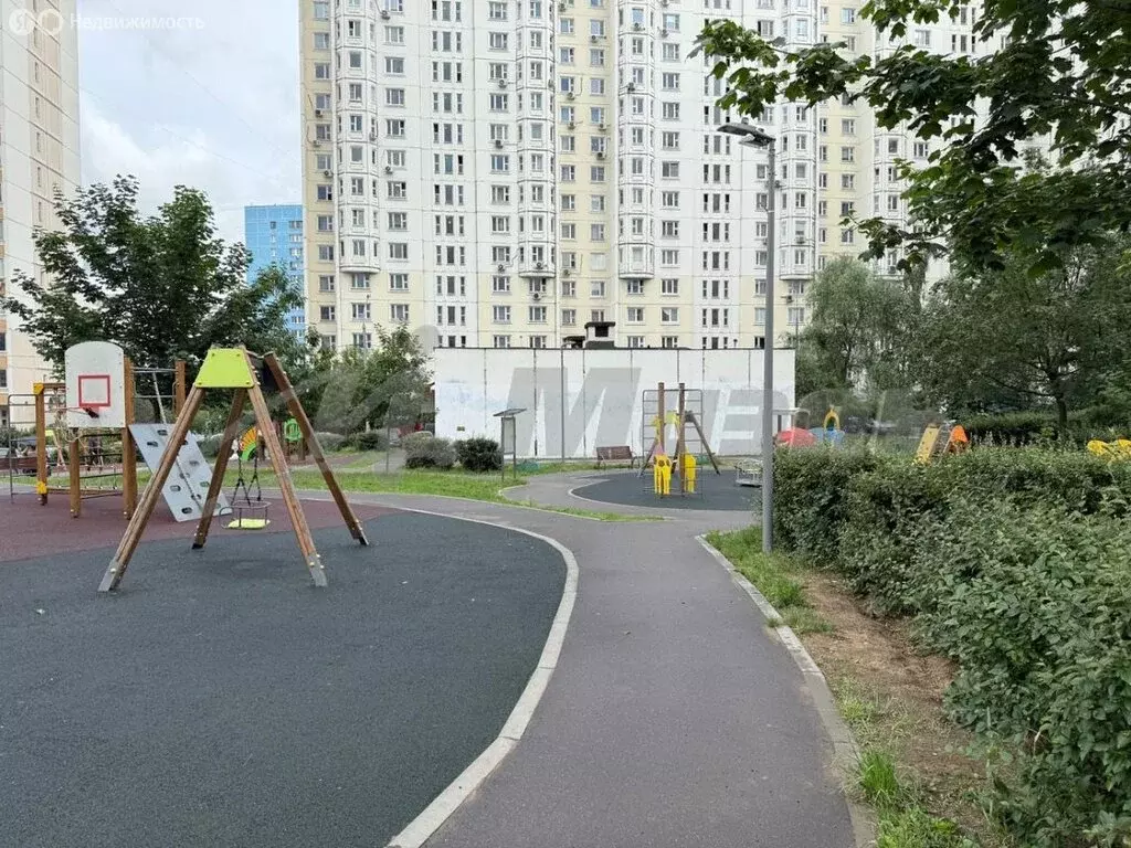 3-комнатная квартира: Москва, Белореченская улица, 12 (74.7 м) - Фото 1