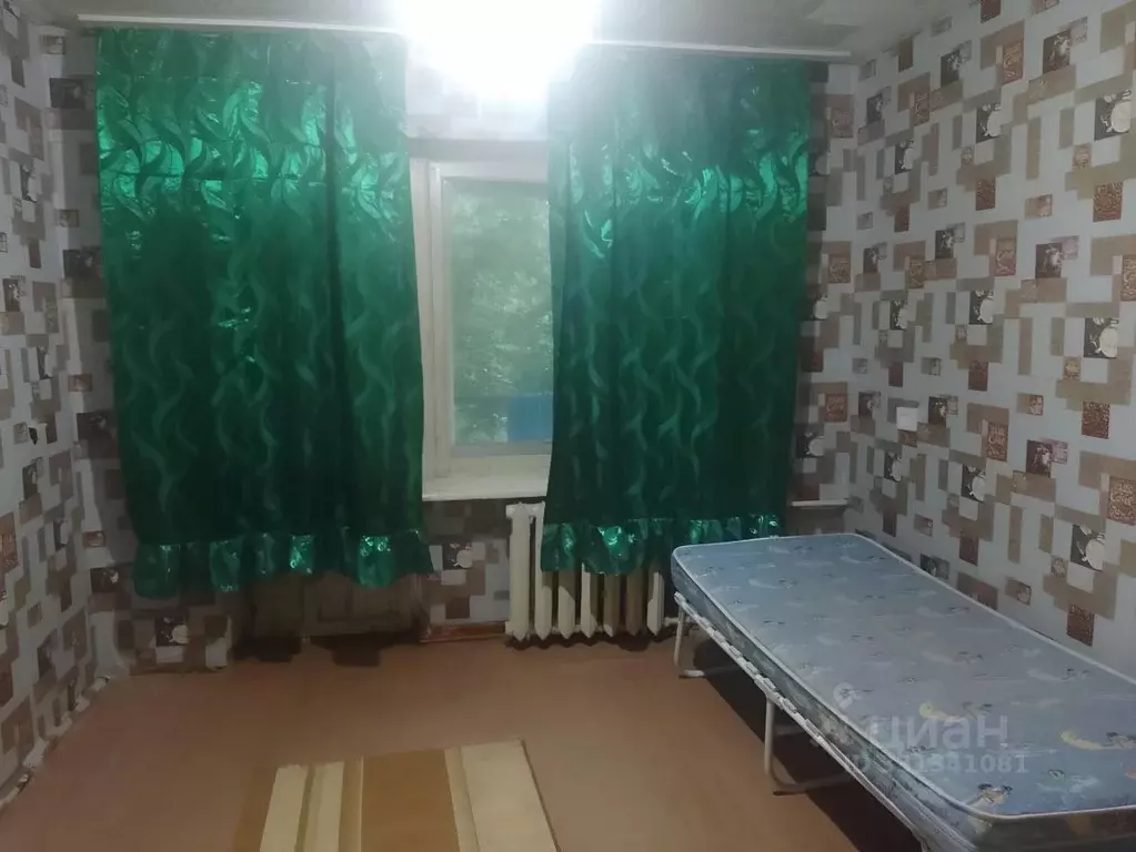 Комната Свердловская область, Екатеринбург пер. Хибиногорский, 31 - Фото 1