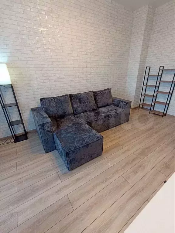 1-к. квартира, 50 м, 10/10 эт. - Фото 0