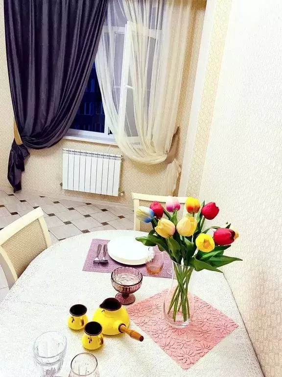 1-к кв. Дагестан, Махачкала ул. Шелковая, 19 (55.0 м) - Фото 0