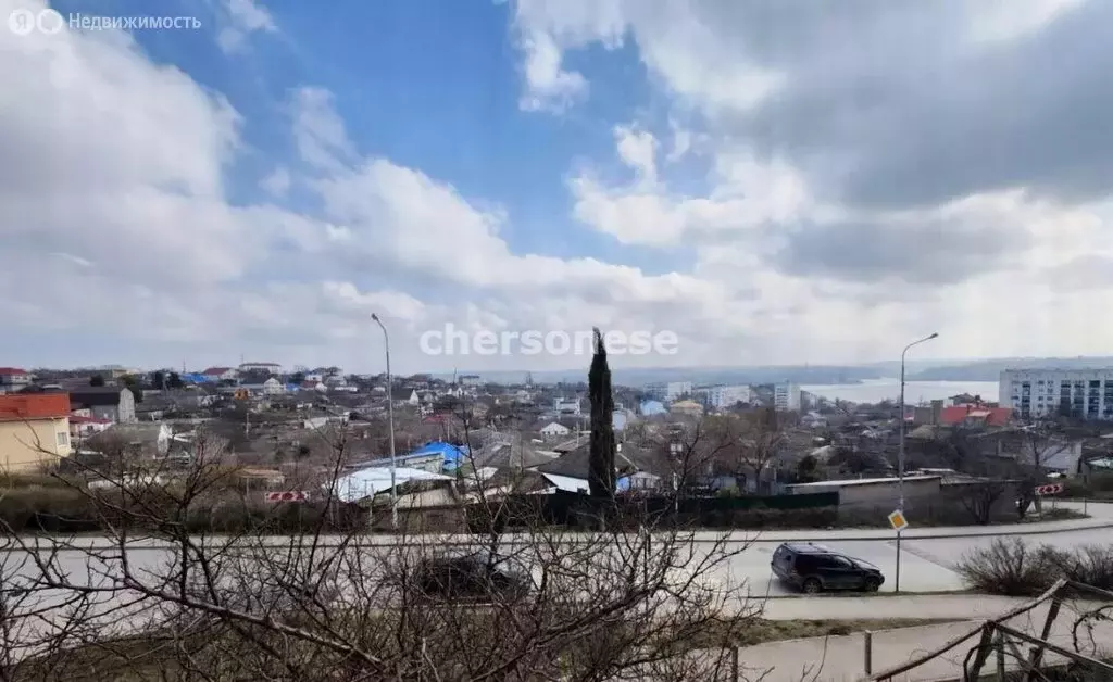 2-комнатная квартира: Севастополь, Михайловская улица, 23 (56.2 м) - Фото 0