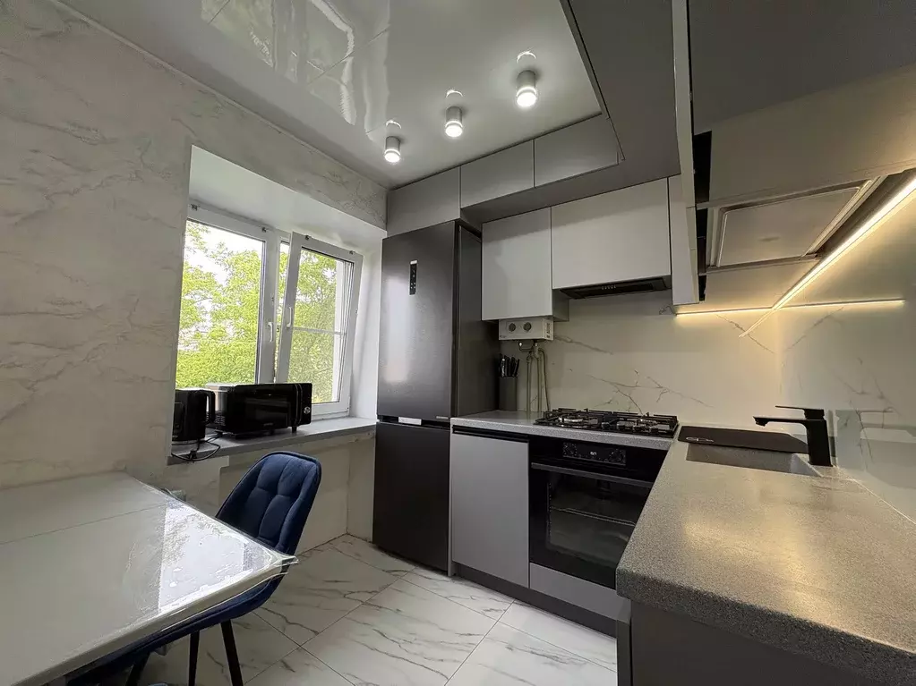 Продаётся 2-к квартира, 41.5 м - Фото 0