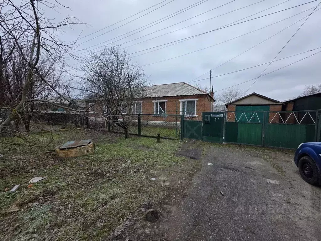 Дом в Ростовская область, Семикаракорск Зеленый пер. (60 м) - Фото 1