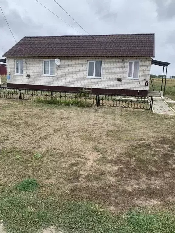 Дом в Белгородская область, Вейделевка рп ул. Заречная, 4 (34 м) - Фото 1