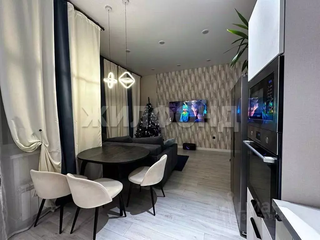 3-к кв. Хакасия, Абакан ул. Комарова, 5к2 (80.0 м) - Фото 1