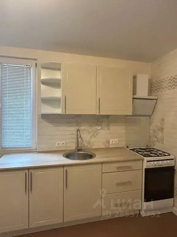 Дом в Краснодарский край, Сочи Мамайка мкр, ул. Волжская, 43 (45 м) - Фото 0