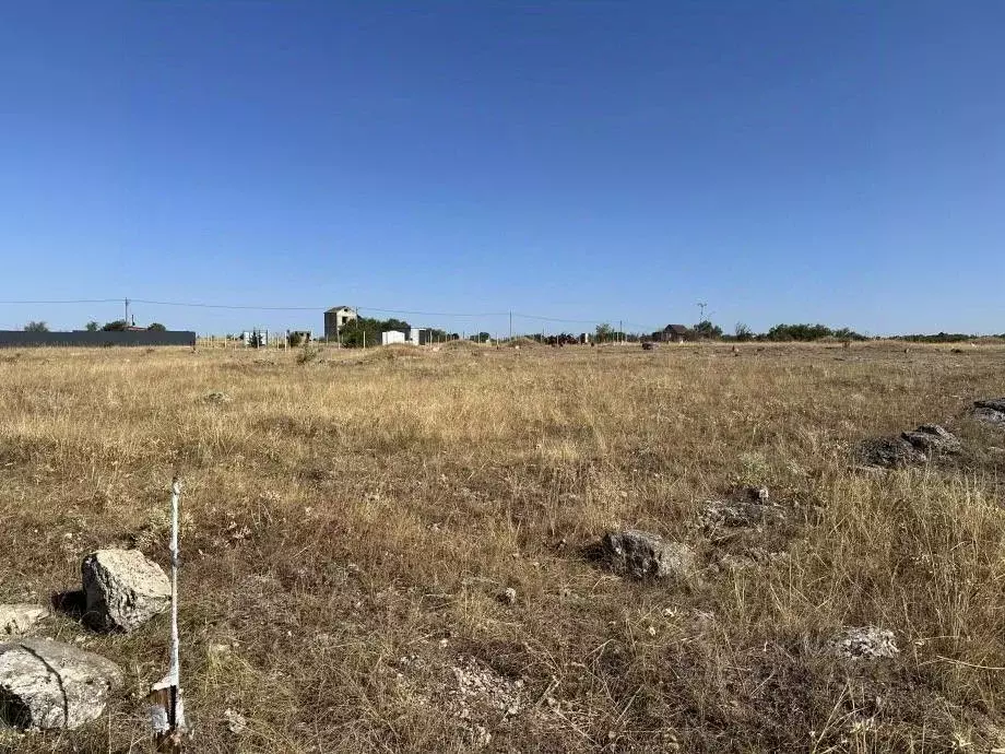 Участок в Крым, Симферопольский район, Трудовское с/пос, Пневматика-2 ... - Фото 1