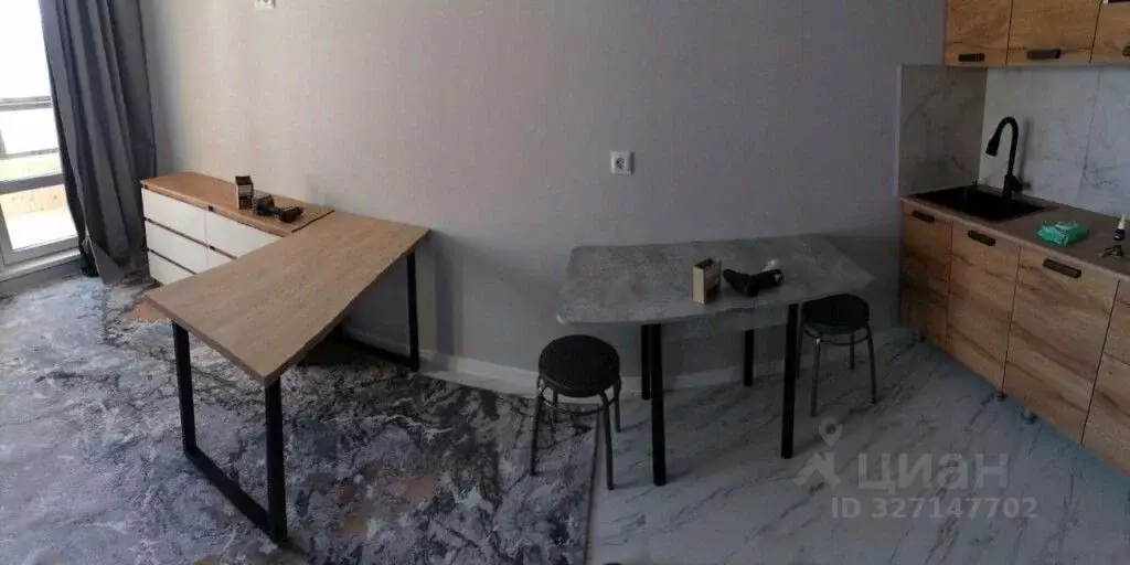 Студия Алтайский край, Барнаул ул. Имени В.Т. Христенко, 8 (33.0 м) - Фото 1